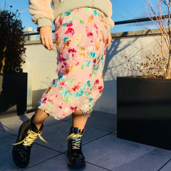 Anthro Italian BELLA VALENTINA Silk Diagonal Slim fit Midi Slip Skirt - Picture 4 of 16